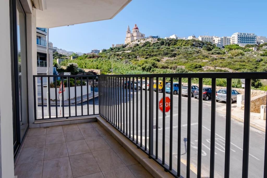 Mellieha, Luxury 3 Bedroom Azure Maisonette Esterno foto