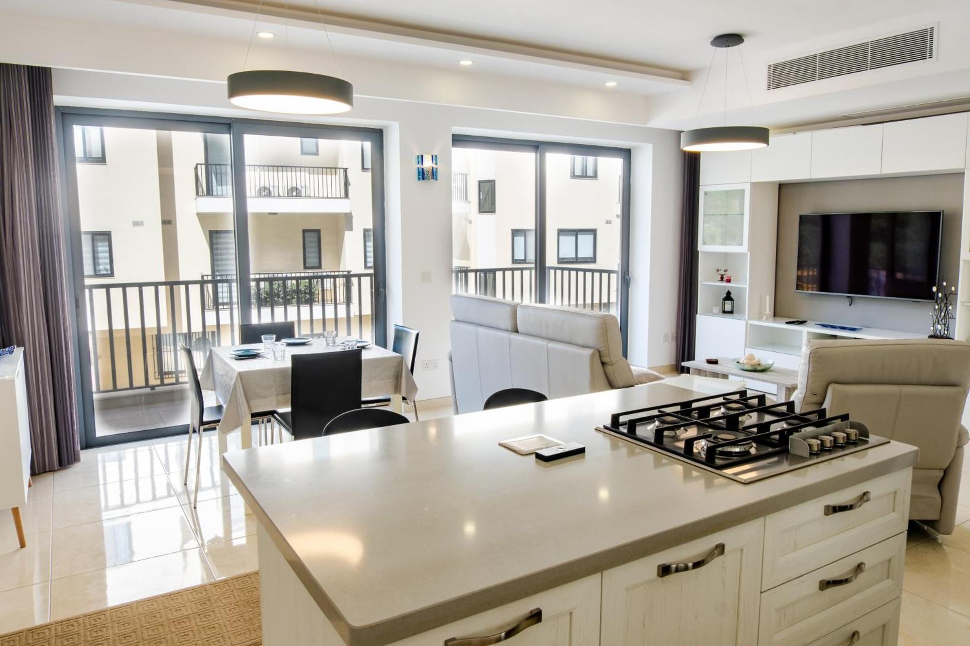 Mellieha, Luxury 3 Bedroom Azure Maisonette Esterno foto
