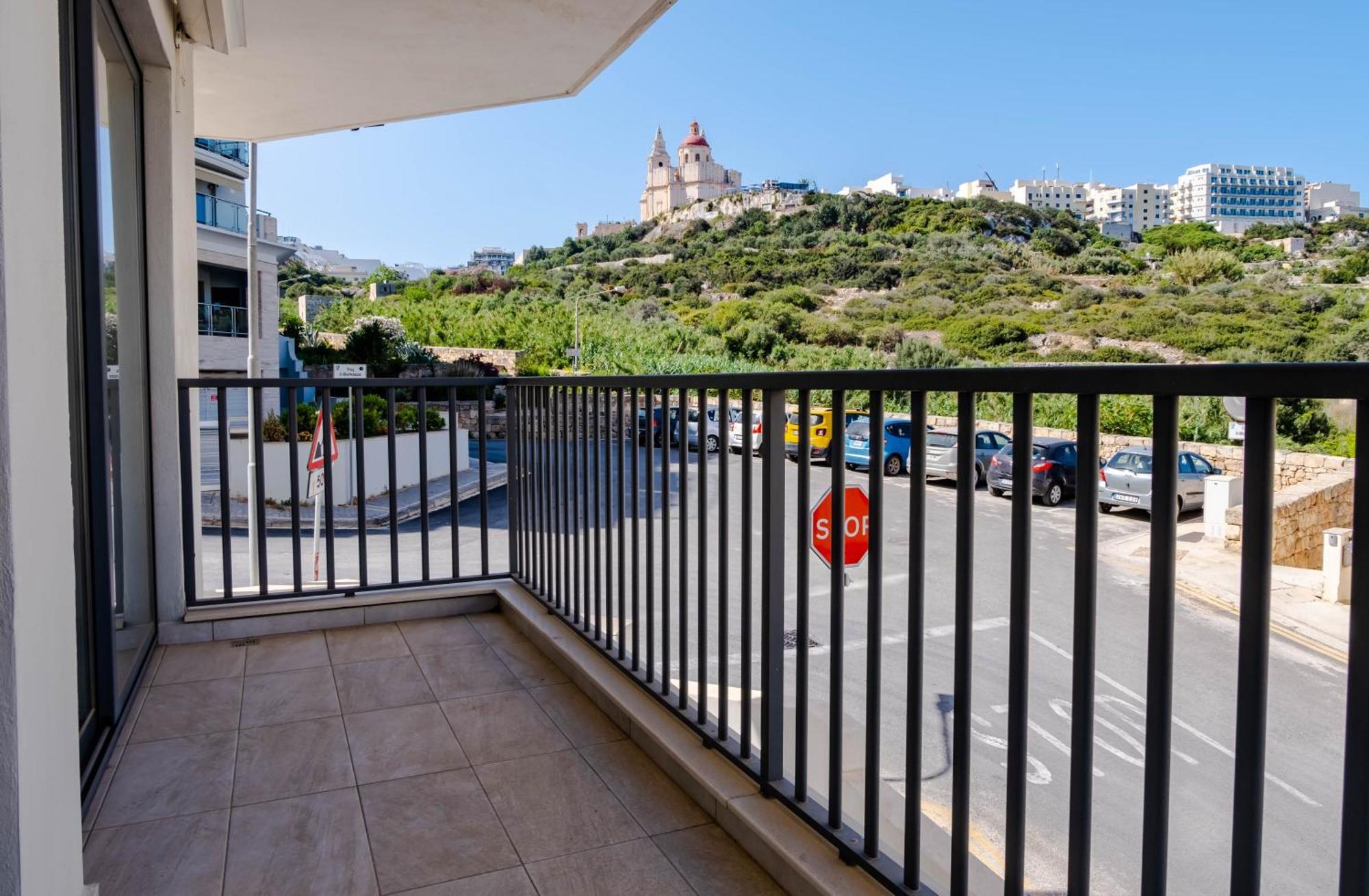 Mellieha, Luxury 3 Bedroom Azure Maisonette Esterno foto